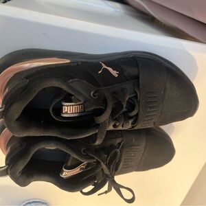 puma brand new sneakers, never worn.